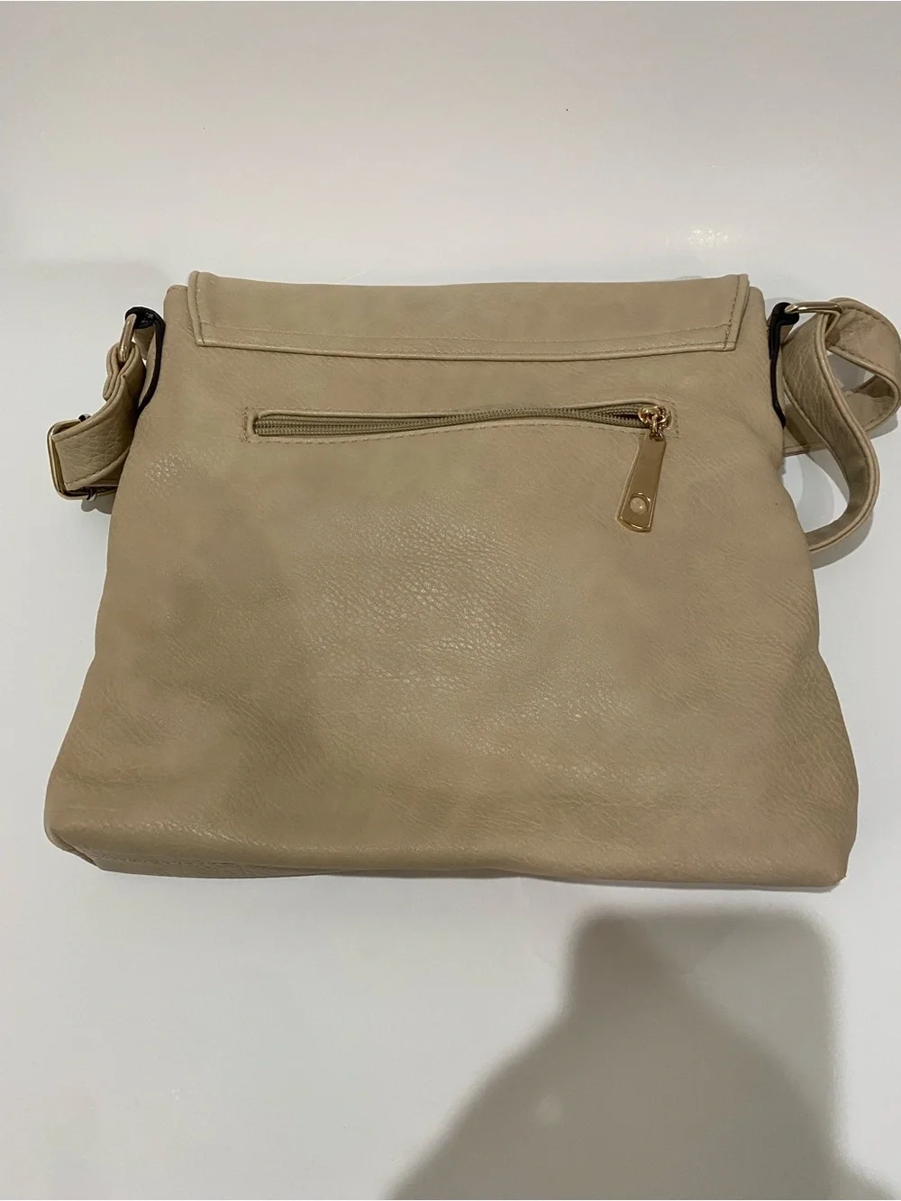 Michael Kors Beige Crossbody Messenger Shoulder Bag with Gold-Tone Logo